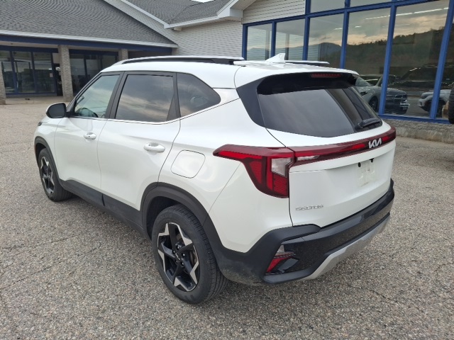 2024 Kia Seltos EX photo 5