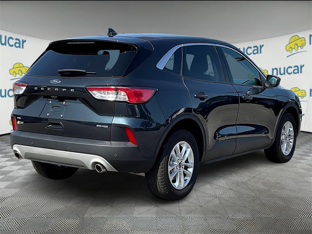 2022 Ford Escape SE photo 6