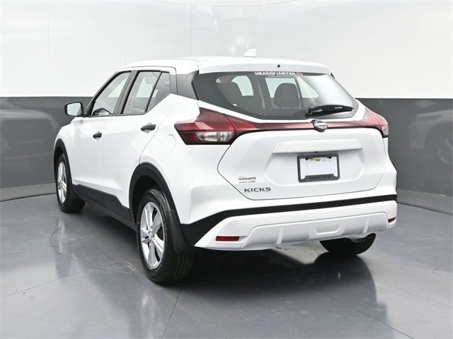 2025 Nissan Kicks Play S photo 4