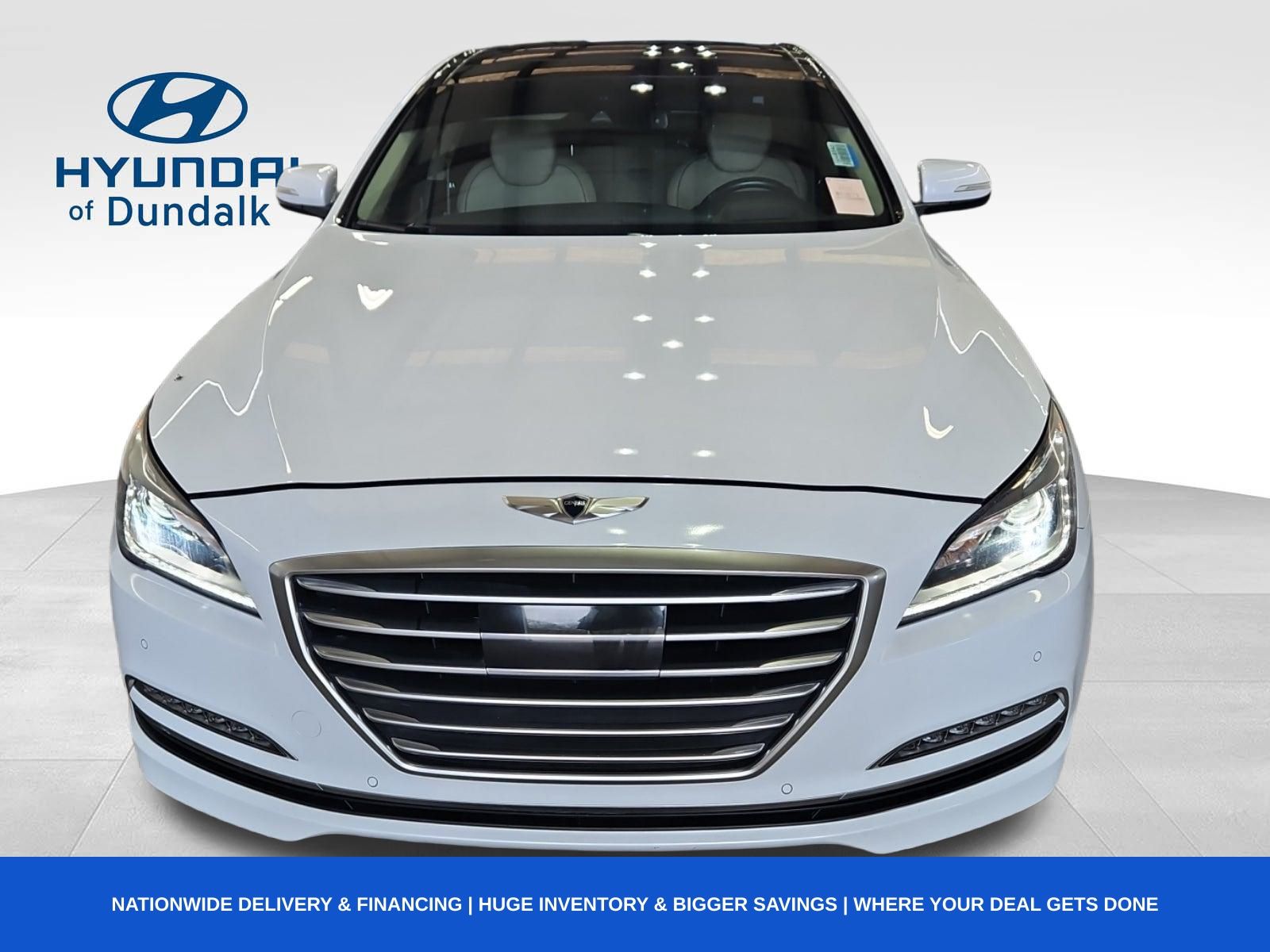 2016 Hyundai Genesis Base's photo