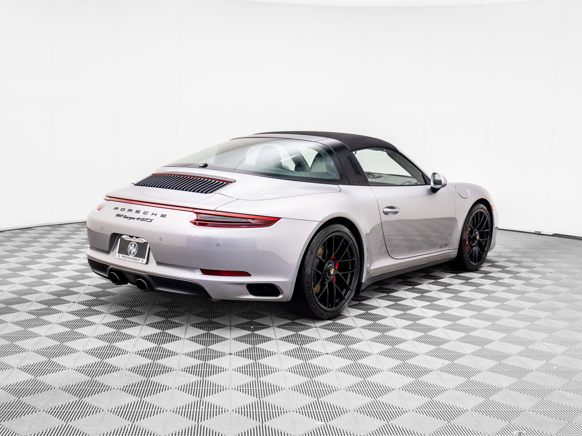 2019 Porsche 911 Targa 4 GTS photo 7