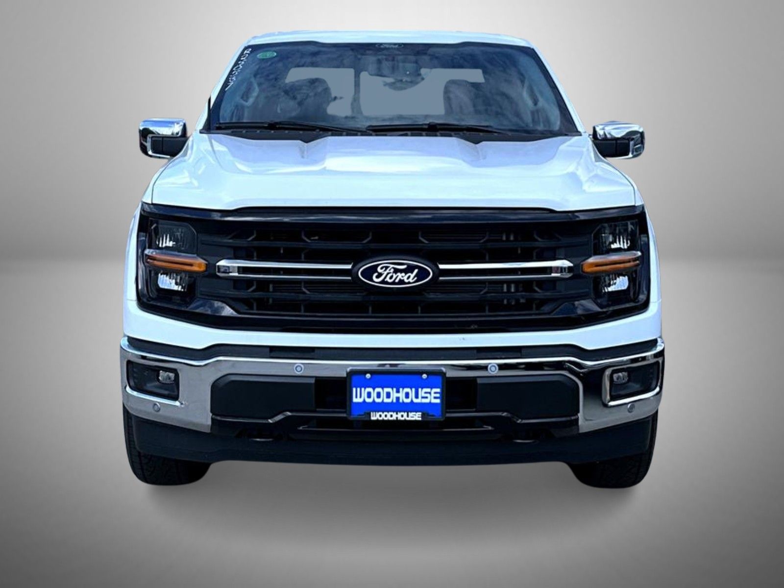 2025 Ford F-150 XLT photo 2