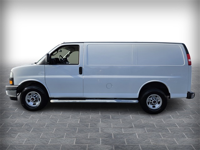 2023 Gmc Savana 2500 Cargo photo 4