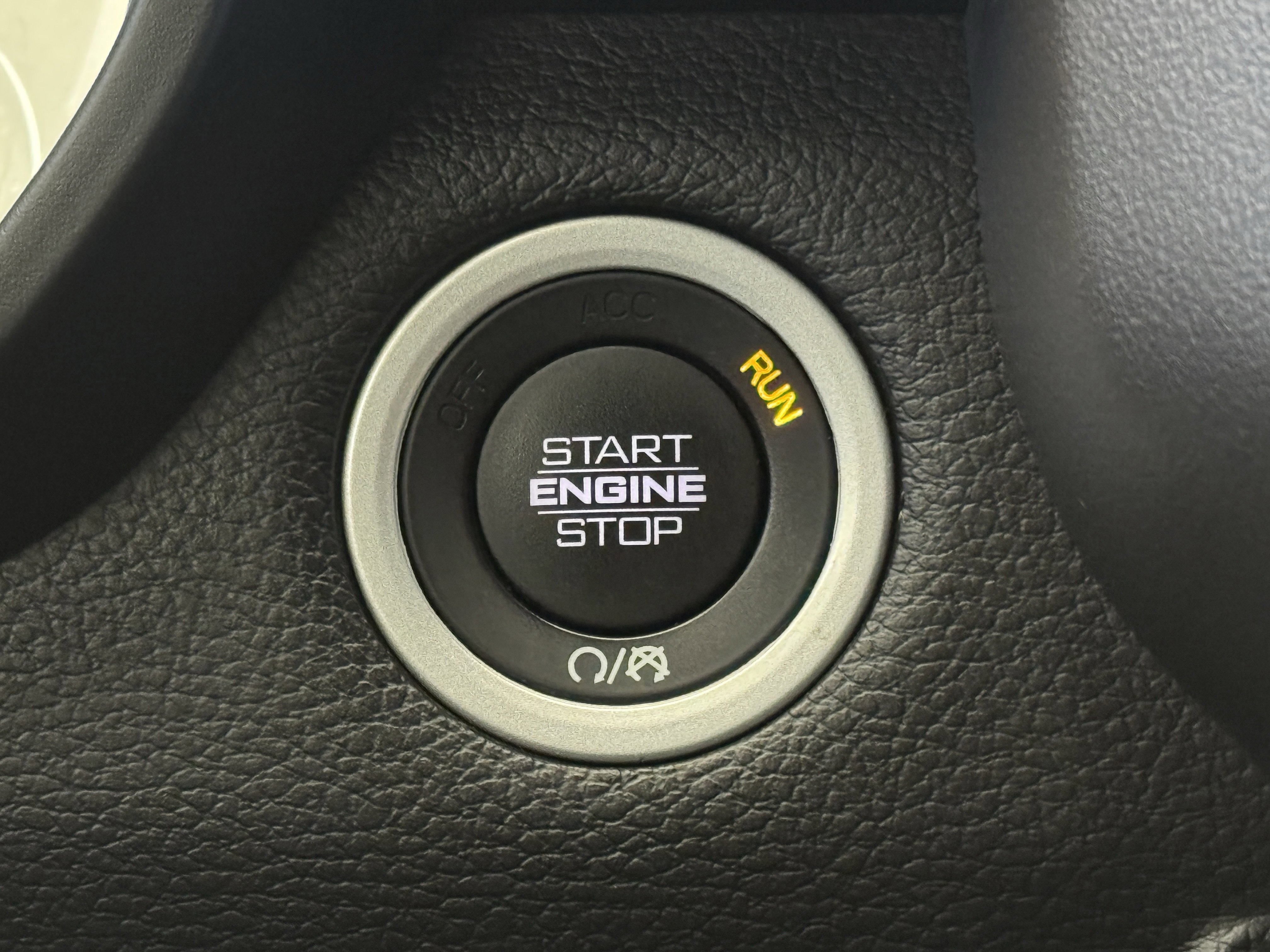 2021 Ram 1500 Big Horn photo 3