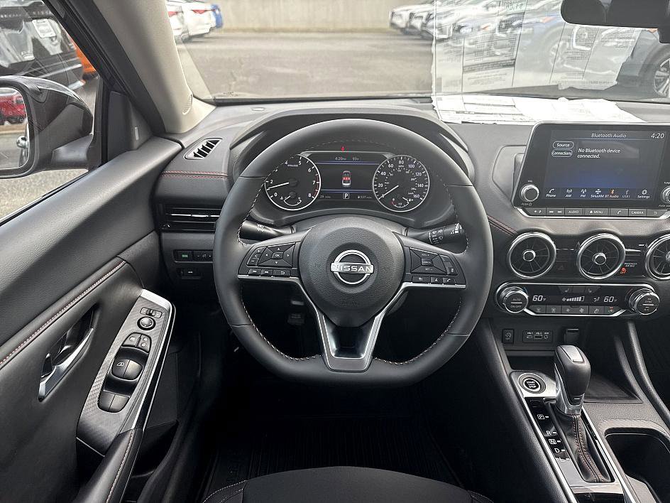 2025 Nissan Sentra SR Midnight Edition photo 12