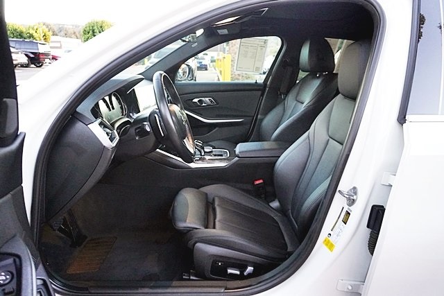 Used 2020 White BMW 330i image 13