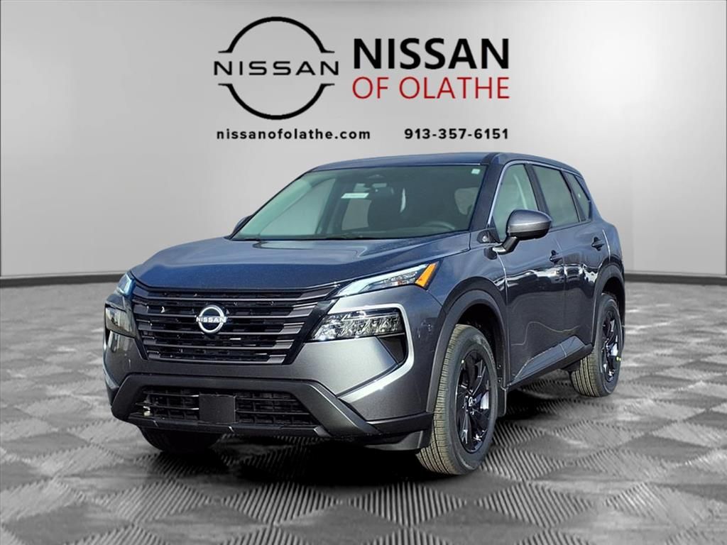 2026 Nissan Rogue SV's photo