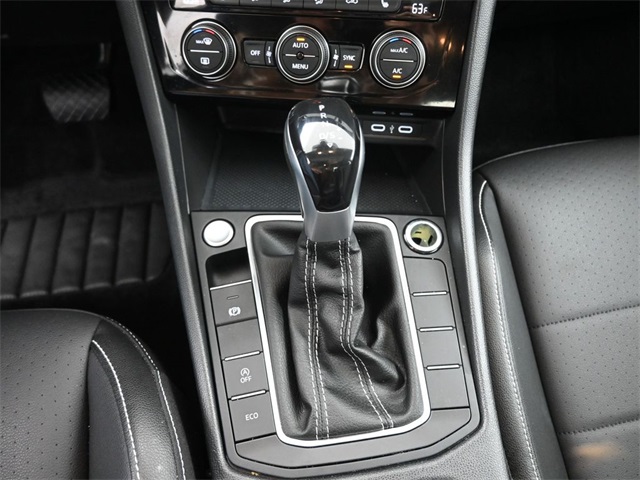 2023 Volkswagen Jetta 1.5T SE photo 3