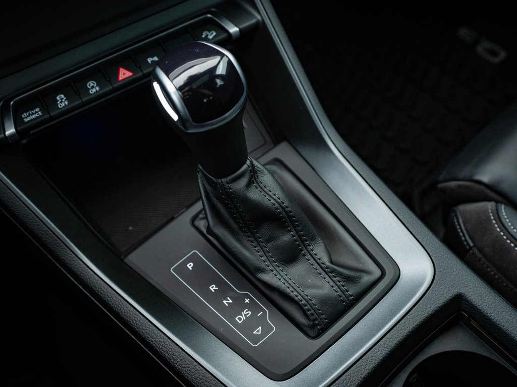 2022 Audi Q3 S line Premium Plus photo 32