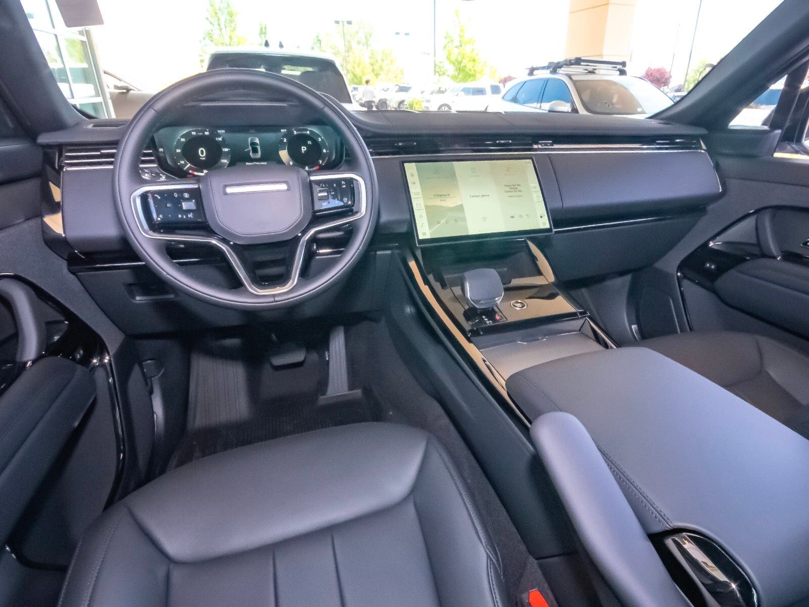 2025 Land Rover Range Rover Sport SE photo 32