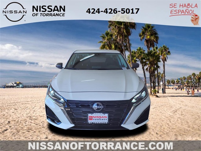 2025 Nissan Altima 2.5 SV photo 2