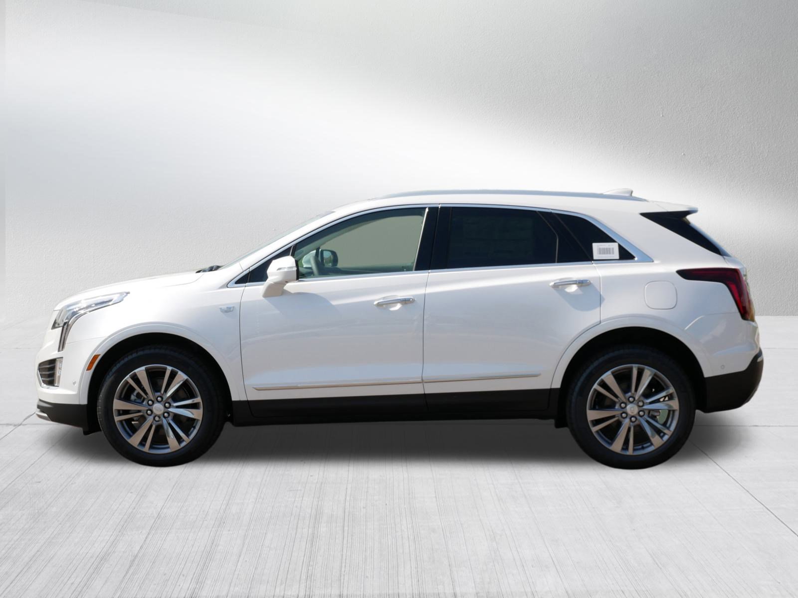 2025 Cadillac XT5 Premium Luxury photo 4