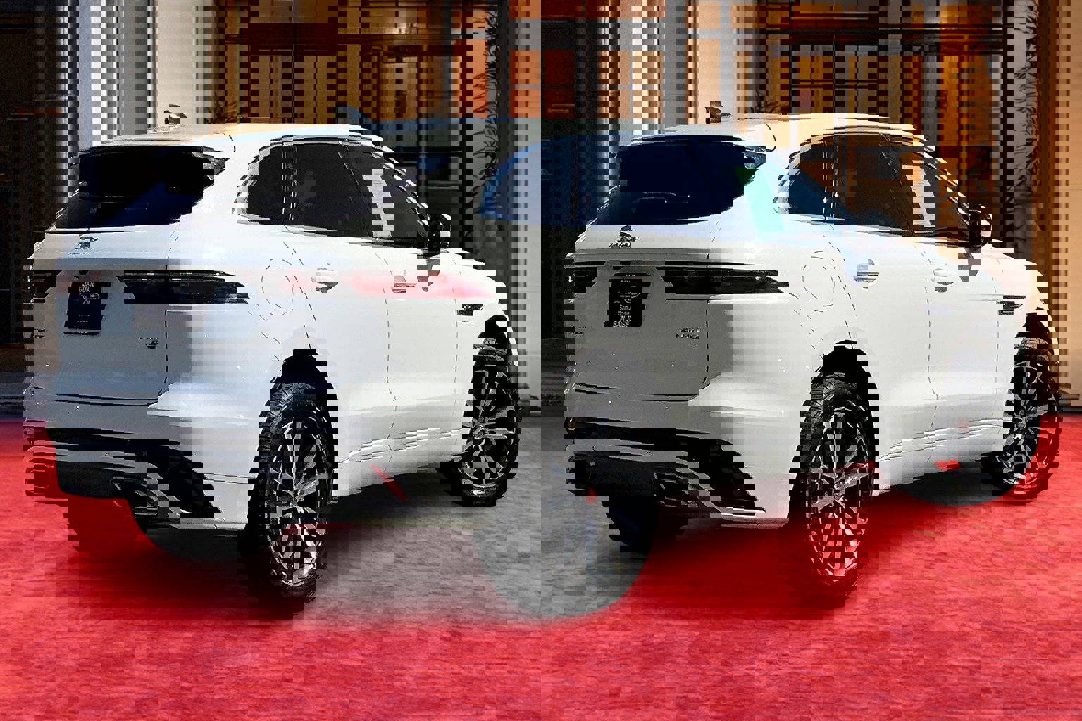 2023 Jaguar F-PACE P400 R-Dynamic S photo 11