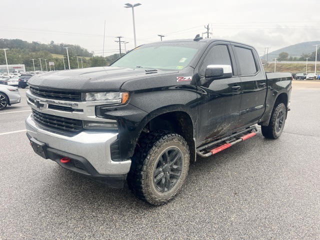 2020 Chevrolet Silverado 1500 LT photo 3