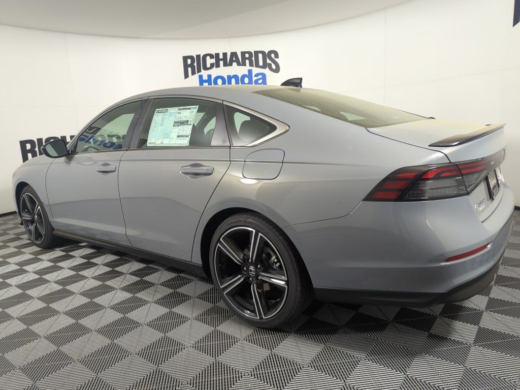 2025 Honda Accord Hybrid Sport photo 2