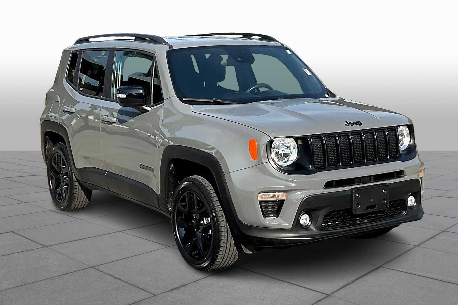2022 Jeep Renegade Altitude photo 2