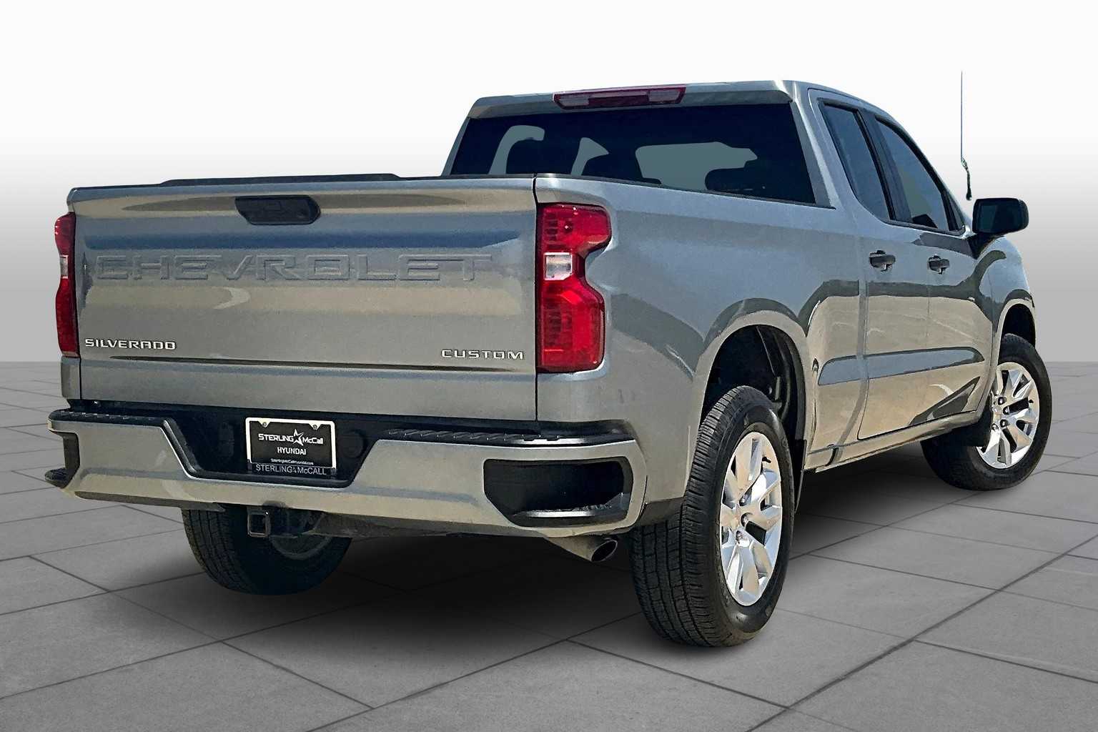 2025 Chevrolet Silverado 1500 Custom photo 23