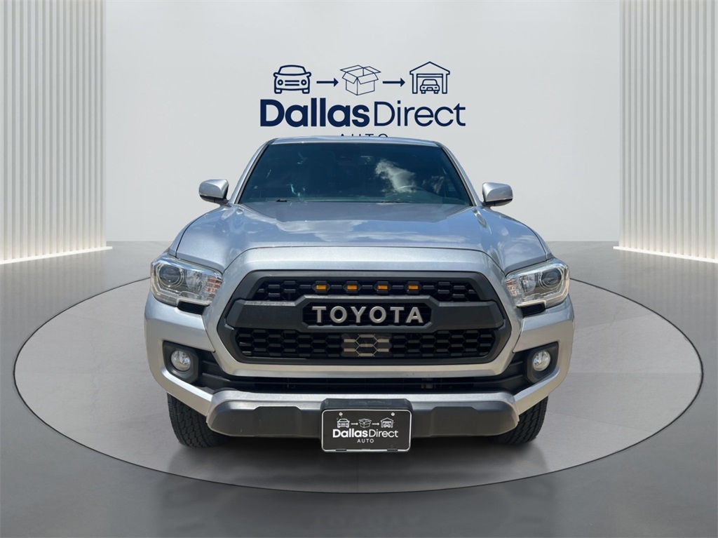 2020 Toyota Tacoma TRD Off-Road photo 3