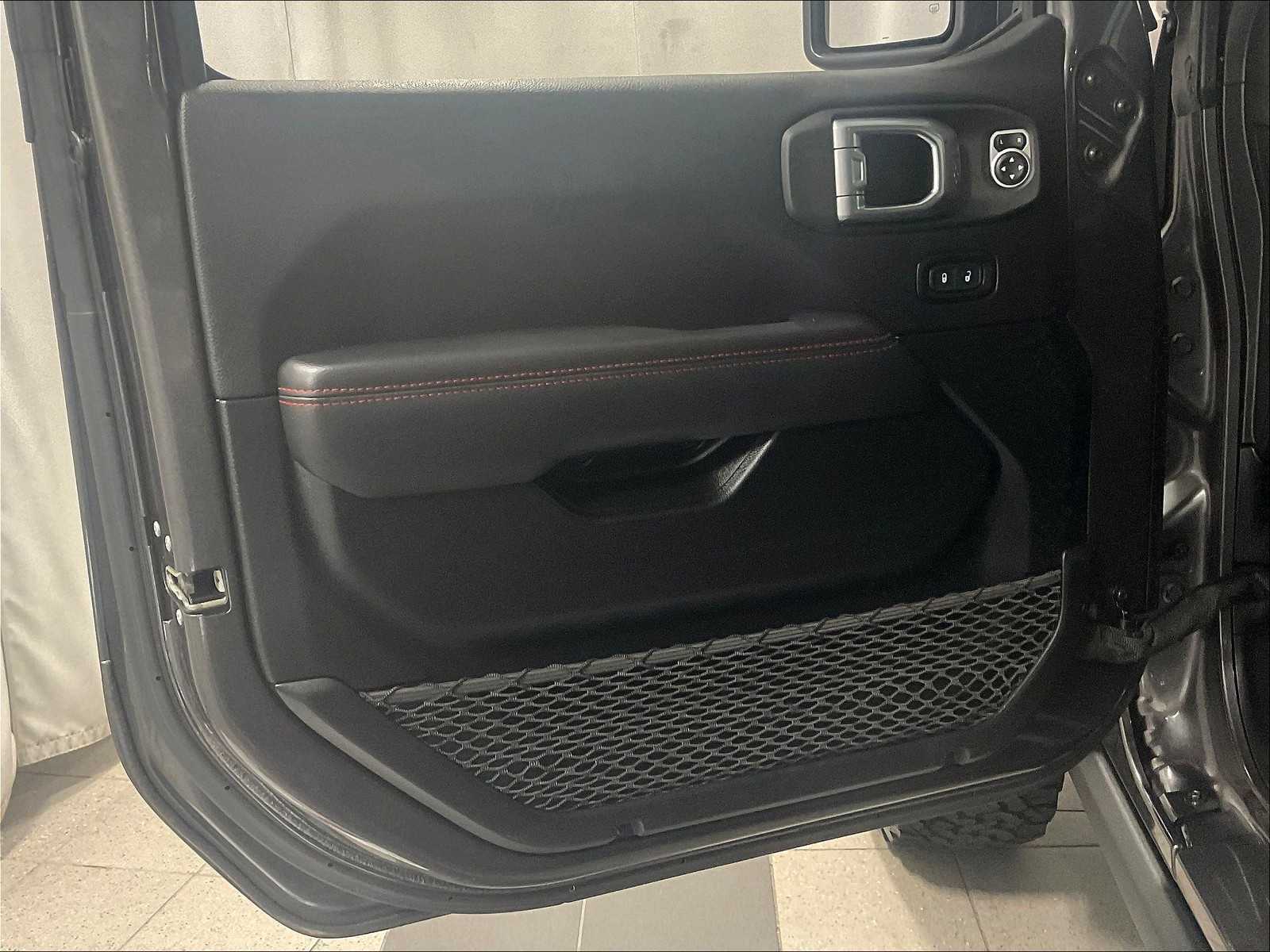 2021 Jeep Wrangler Unlimited Rubicon photo 9