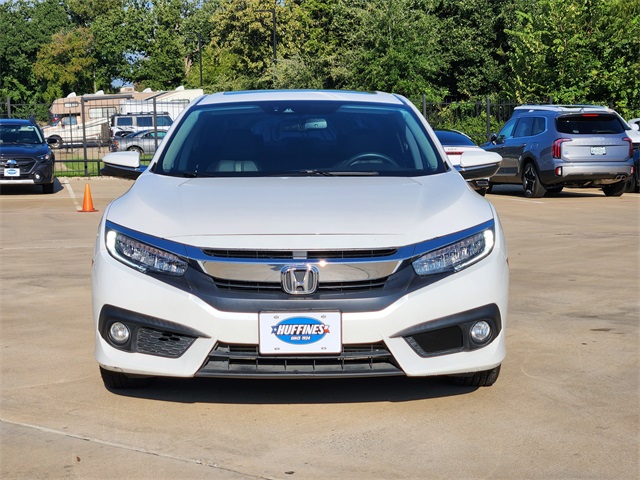 2017 Honda Civic Touring photo 2