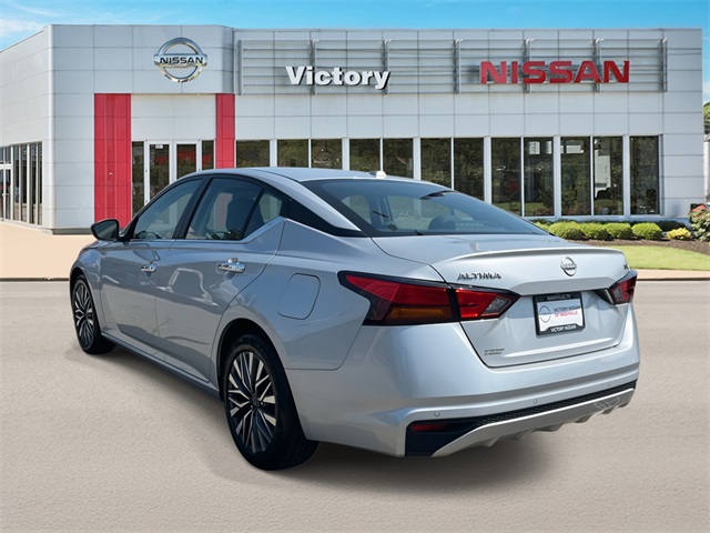 2024 Nissan Altima 2.5 SV photo 4
