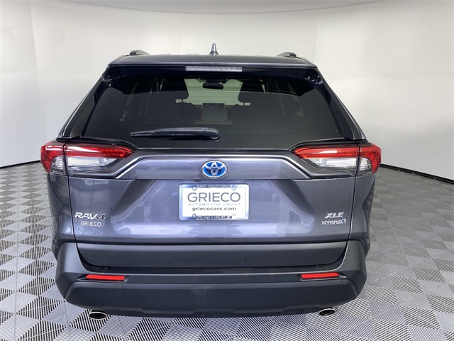 2021 Toyota RAV4 Hybrid XLE photo 4