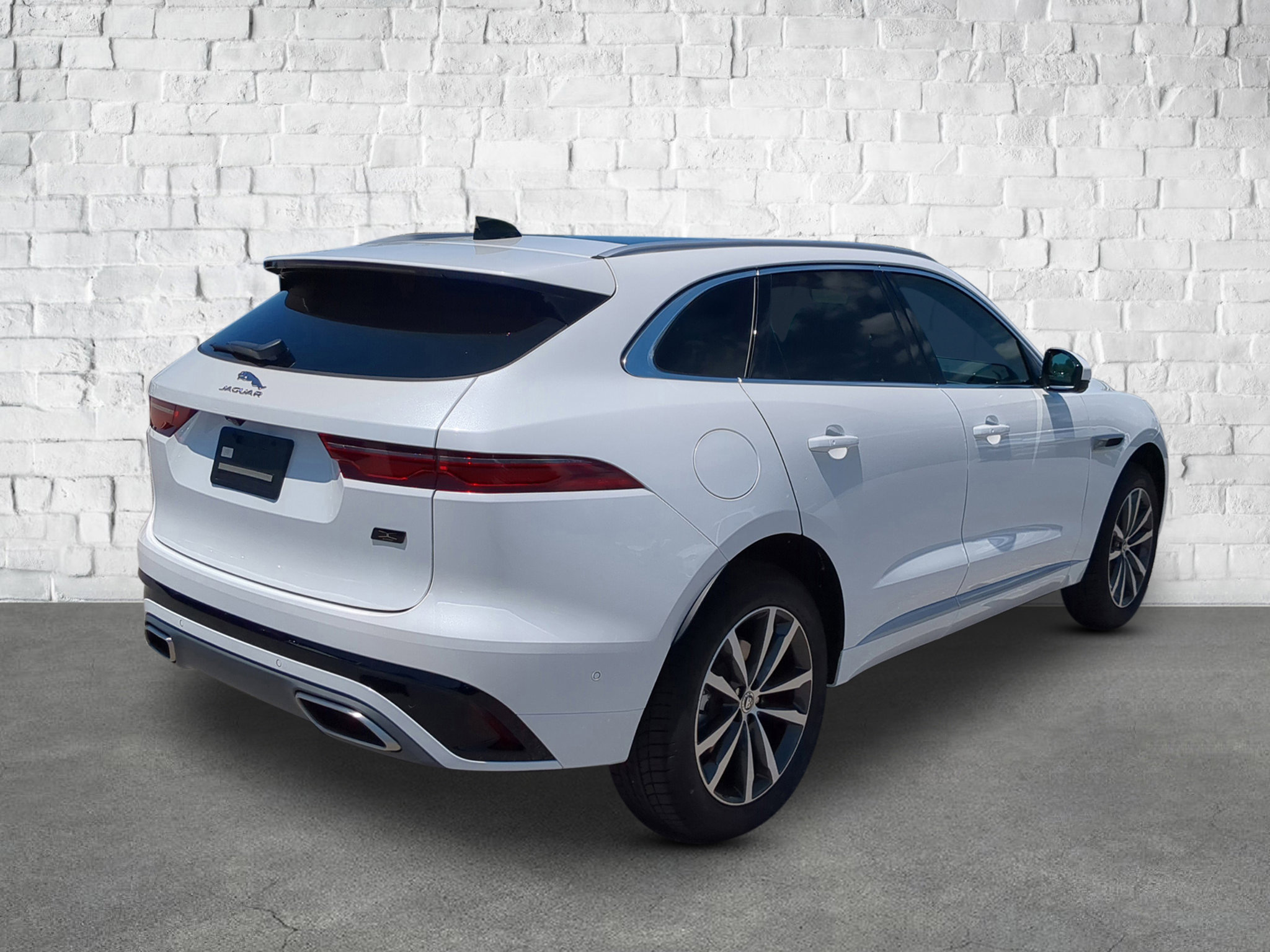 2026 Jaguar F-PACE P400 R-Dynamic S photo 6