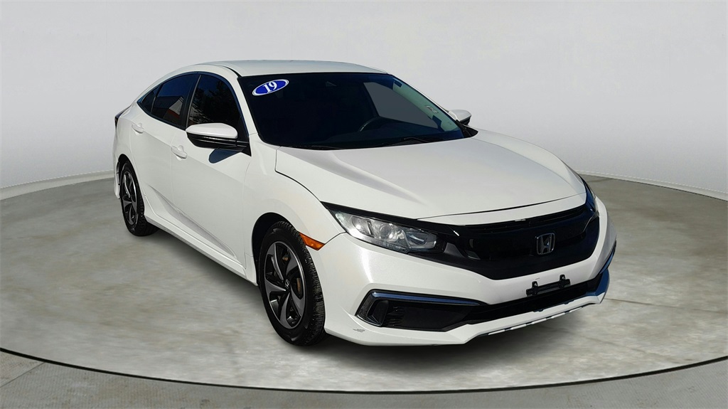 2019 Honda Civic LX's photo