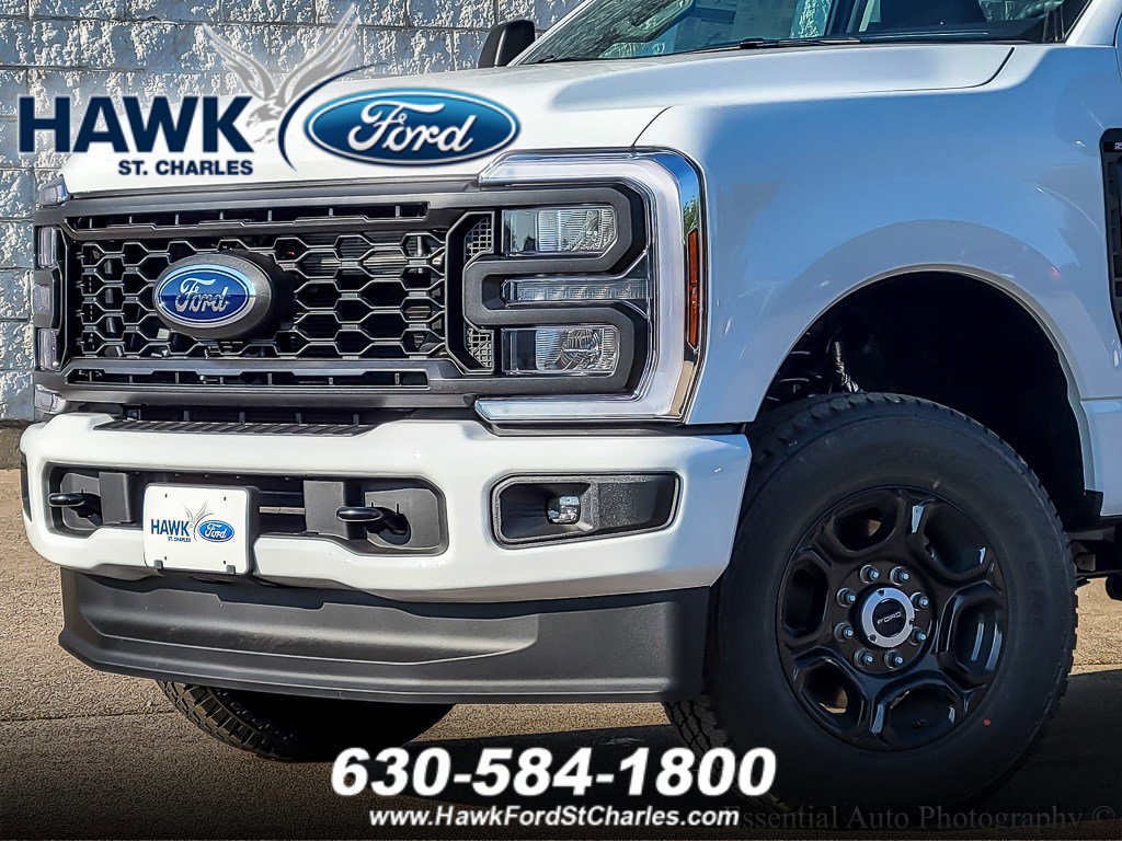 2026 Ford F-250 XL photo 2