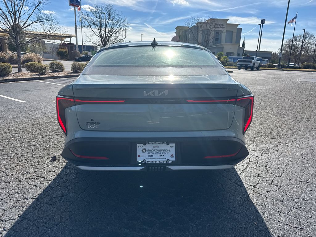 2025 Kia K4 LXS photo 4