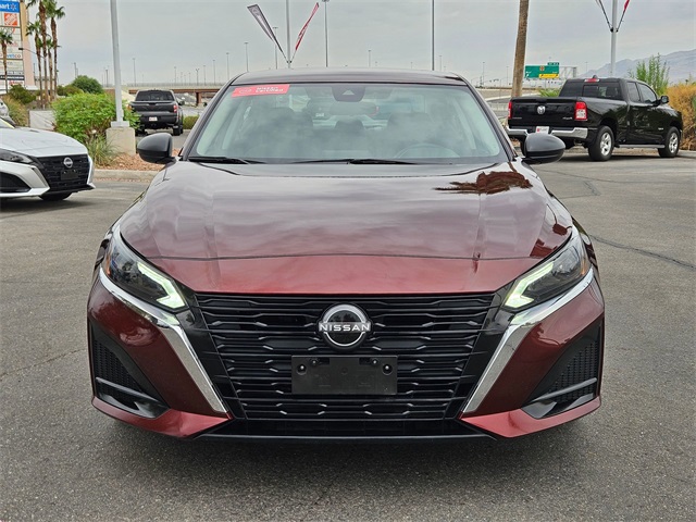 2024 Nissan Altima 2.5 SV photo 3