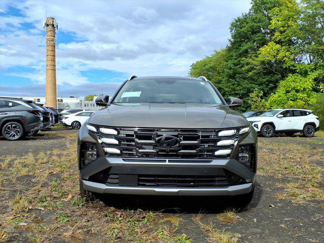 2025 Hyundai Tucson Hybrid Limited Sport photo 2