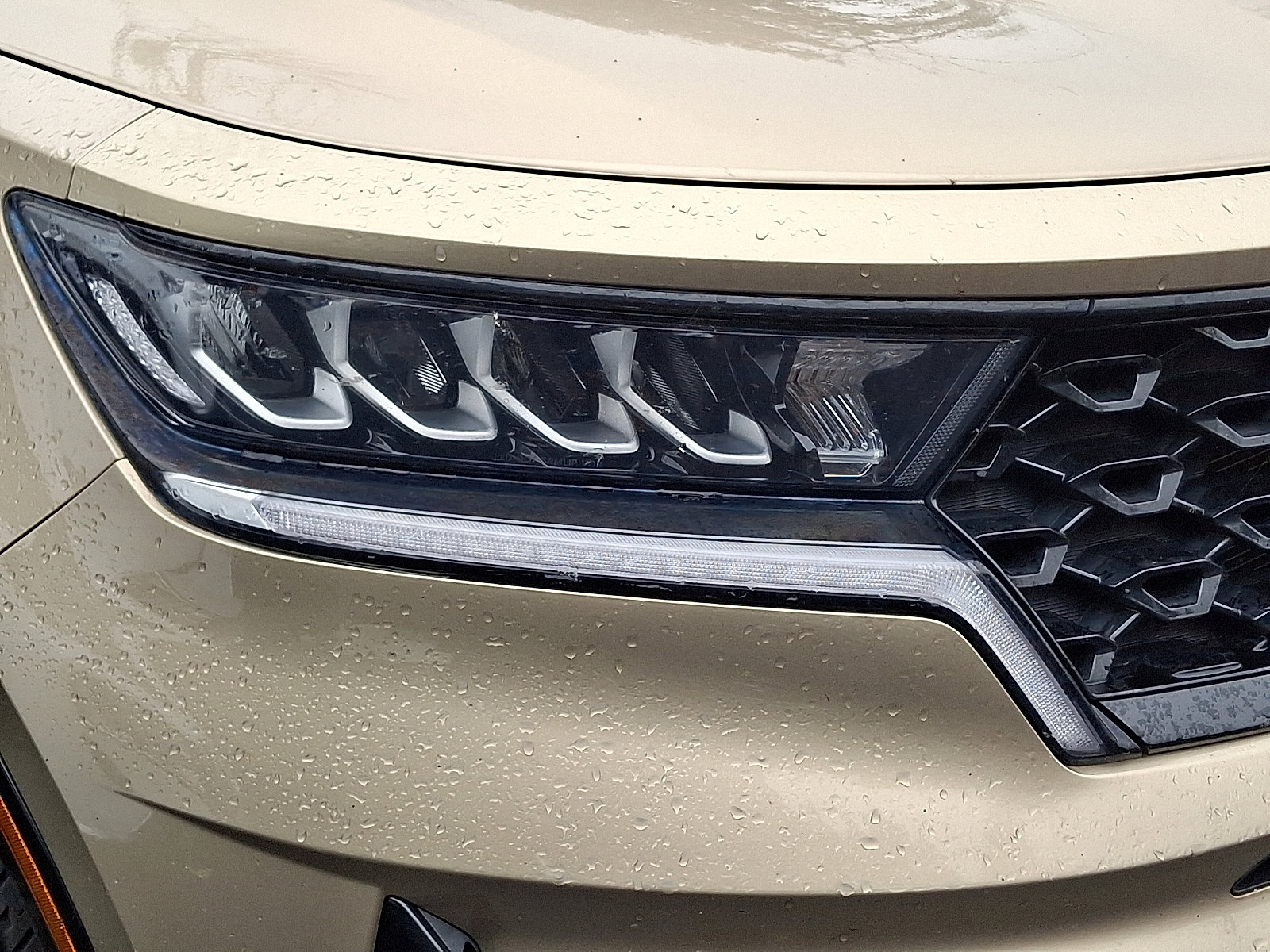 2021 Kia Sorento S photo 3