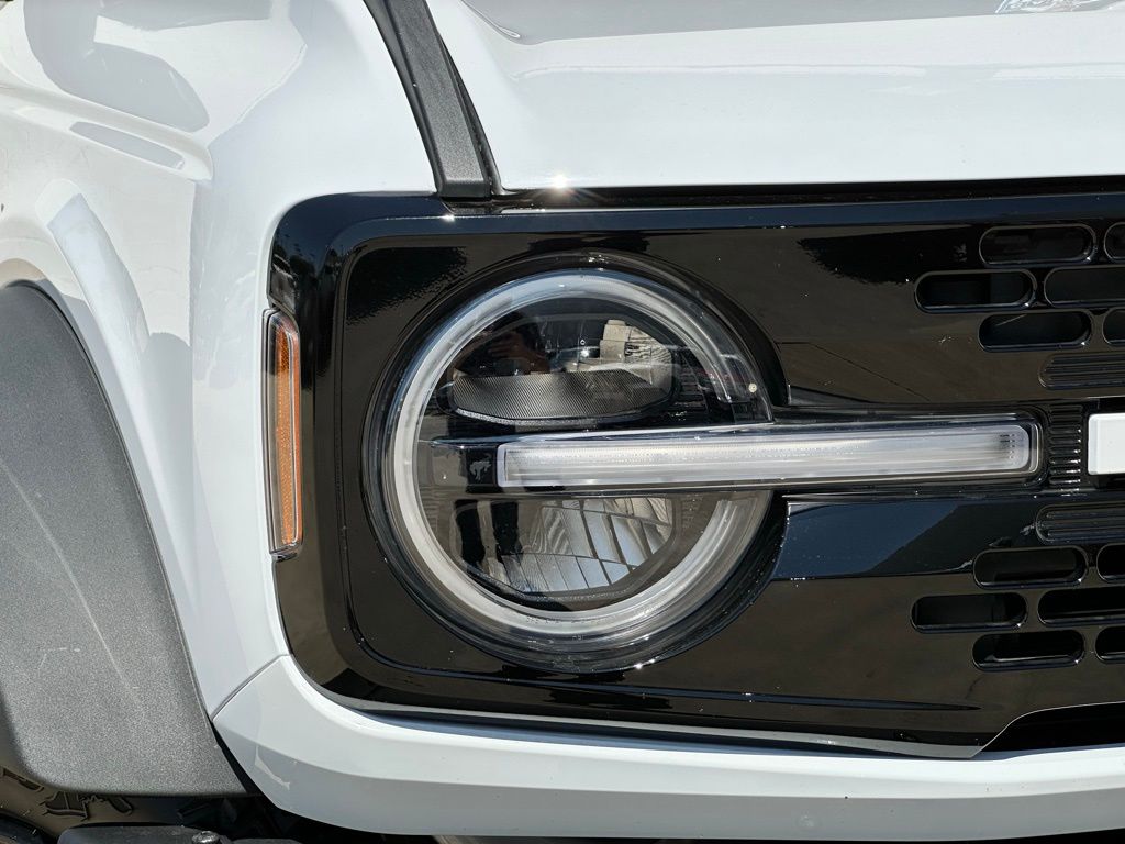 2024 Ford Bronco Wildtrak photo 3