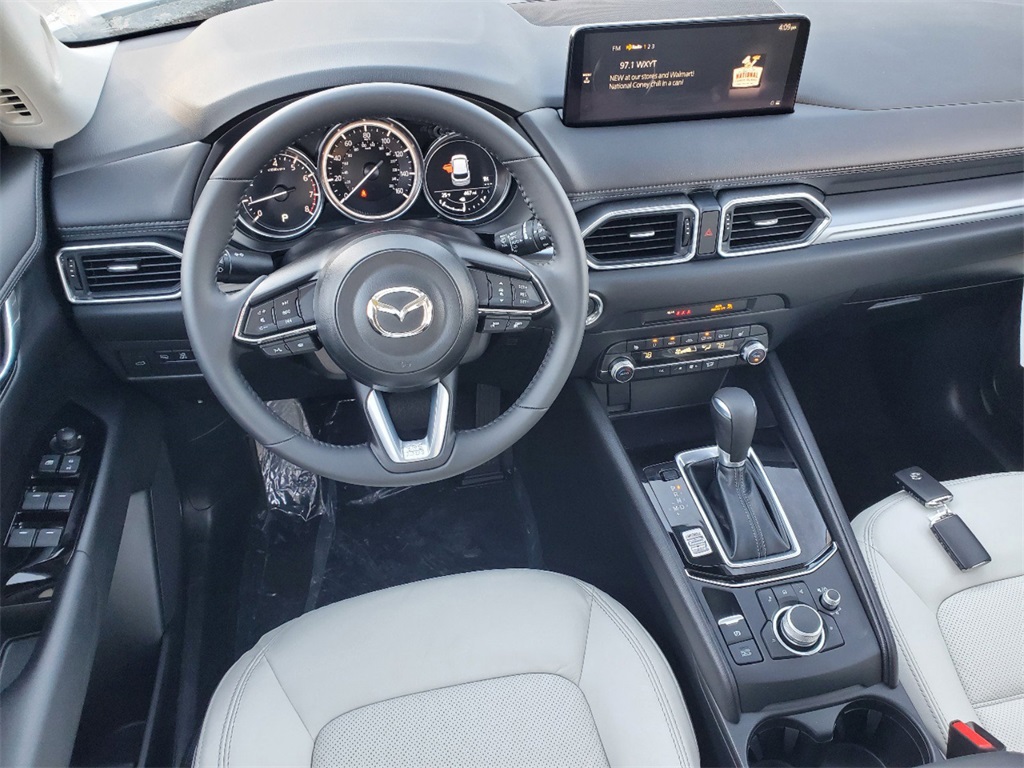 2025 Mazda CX-5 2.5 S Preferred photo 16