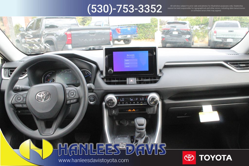 2025 Toyota RAV4 Hybrid XLE photo 16