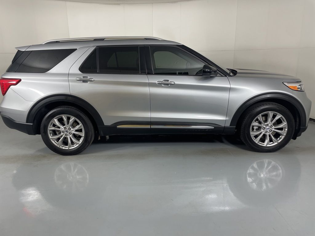 2024 Ford Explorer Limited photo 10