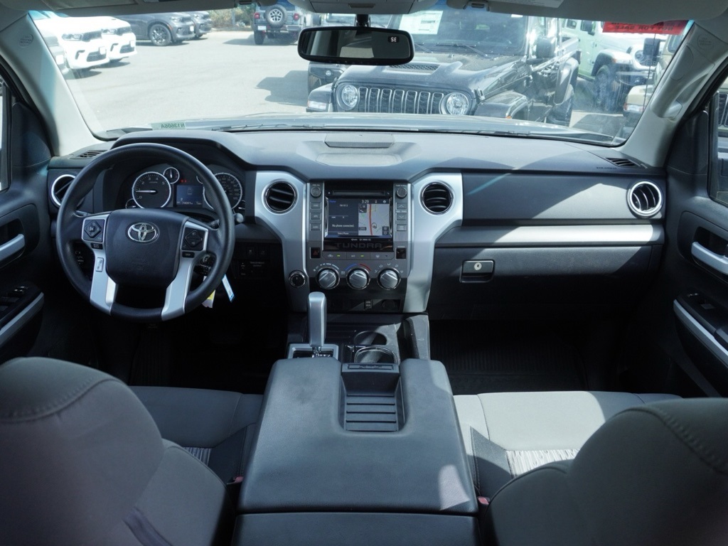 2017 Toyota Tundra TRD Off-Road photo 23