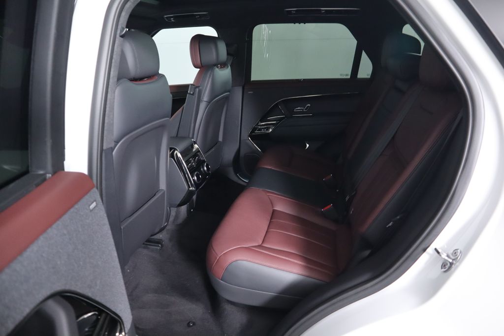 2025 Land Rover Range Rover Sport Autobiography photo 18