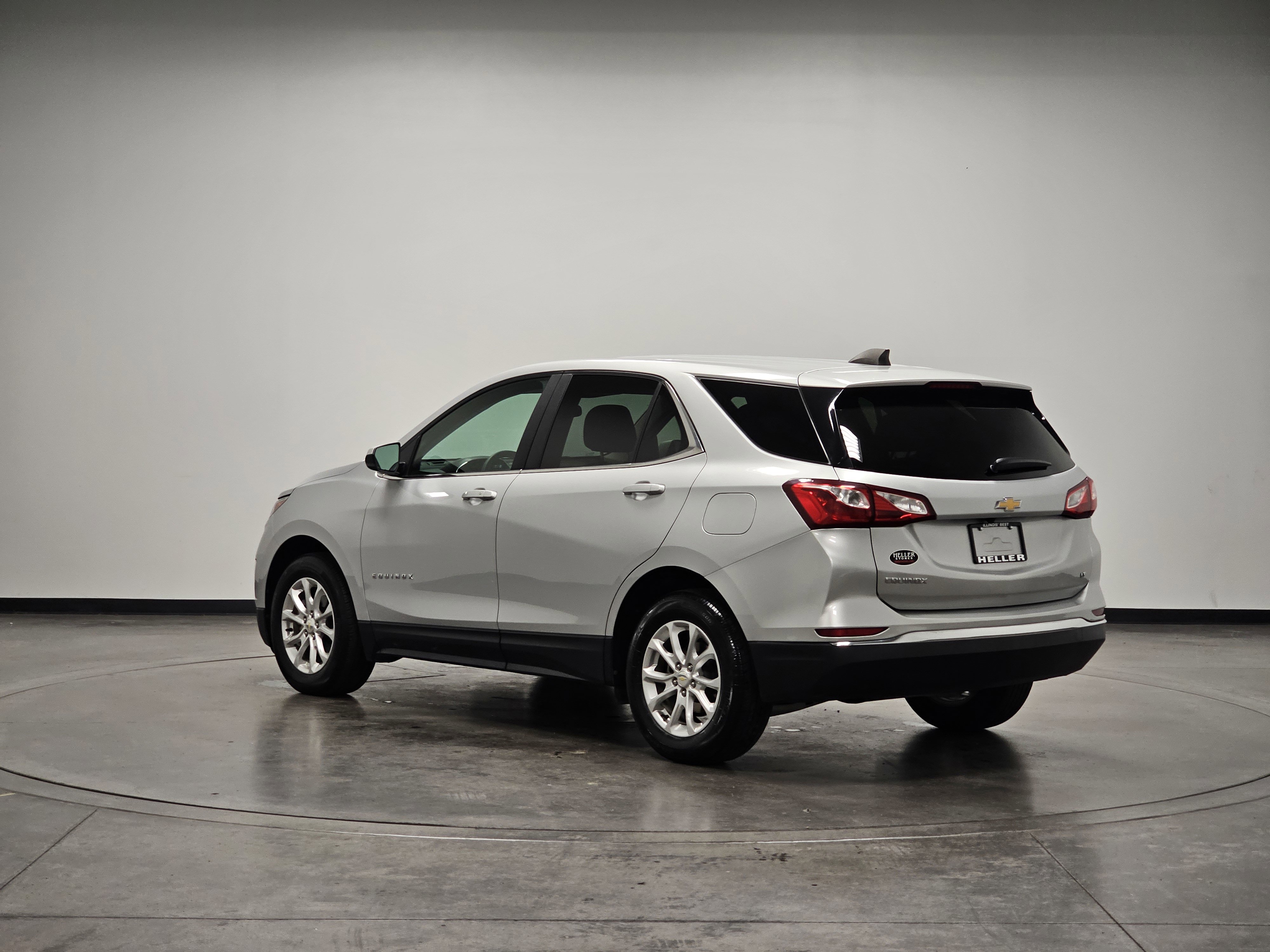 2021 Chevrolet Equinox LT photo 4