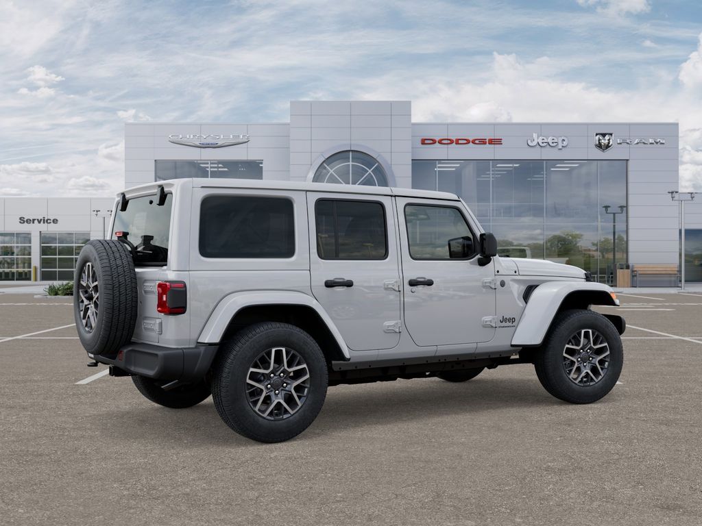 2025 Jeep Wrangler Sahara photo 2