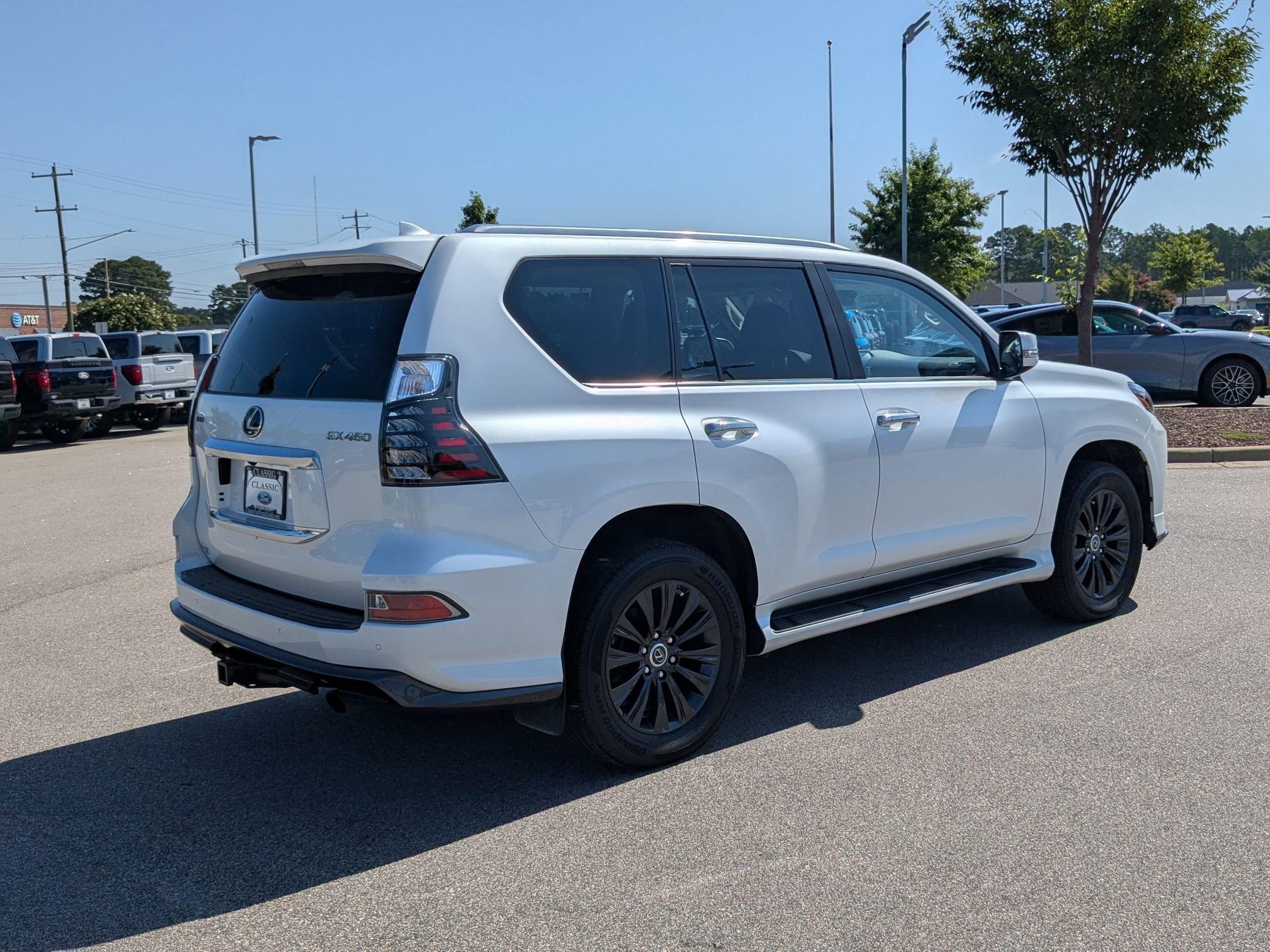 2023 Lexus GX 460 Premium photo 7