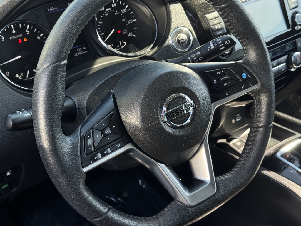 2019 Nissan Rogue SL photo 13