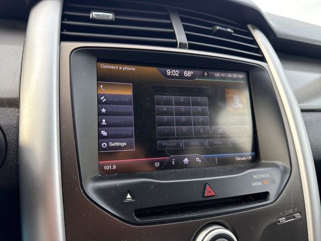 2013 Ford Edge SEL photo 16