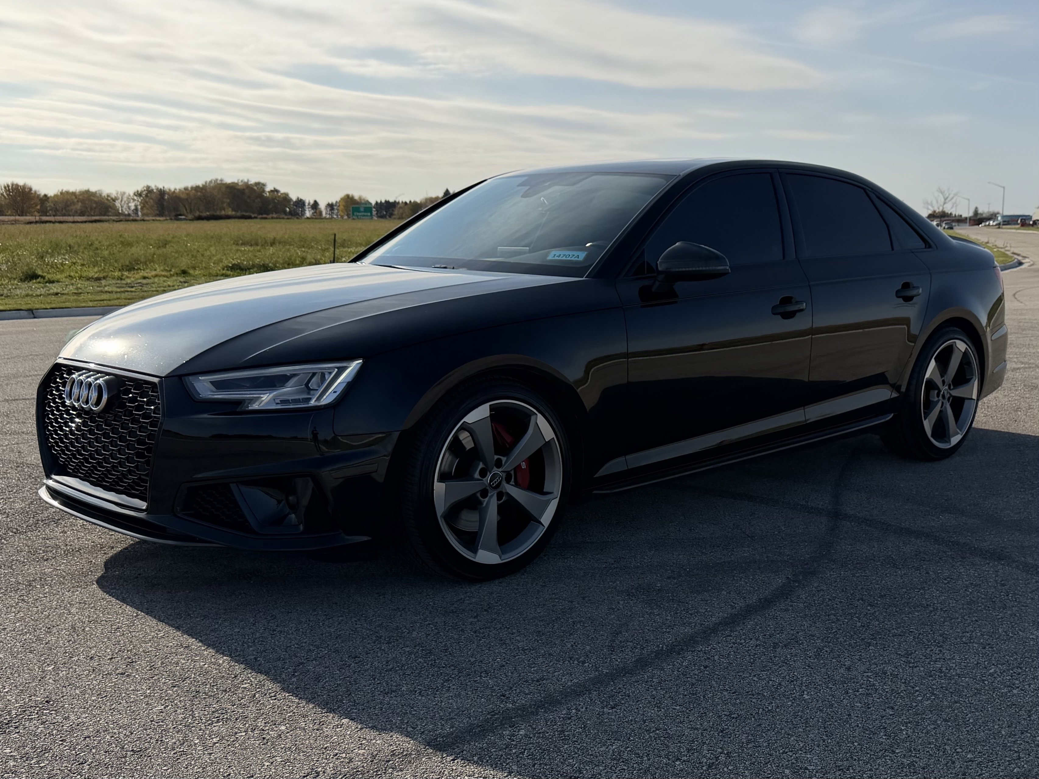 Used 2019 Audi S4 Premium Plus with VIN WAUB4AF40KA006761 for sale in Saint Charles, Minnesota