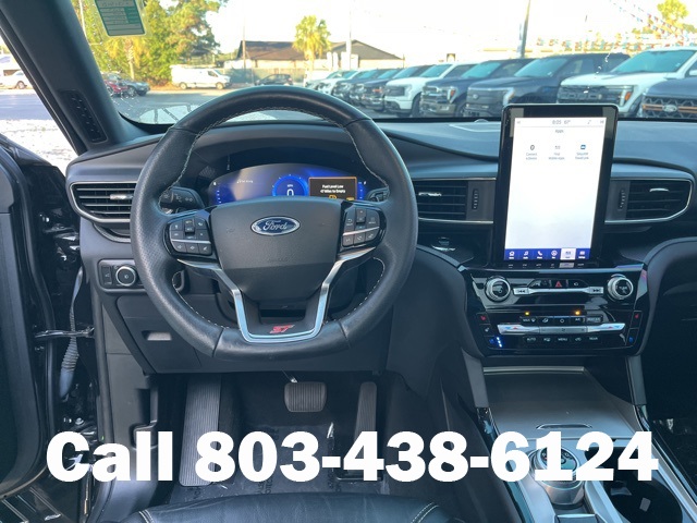 2023 Ford Explorer ST photo 8