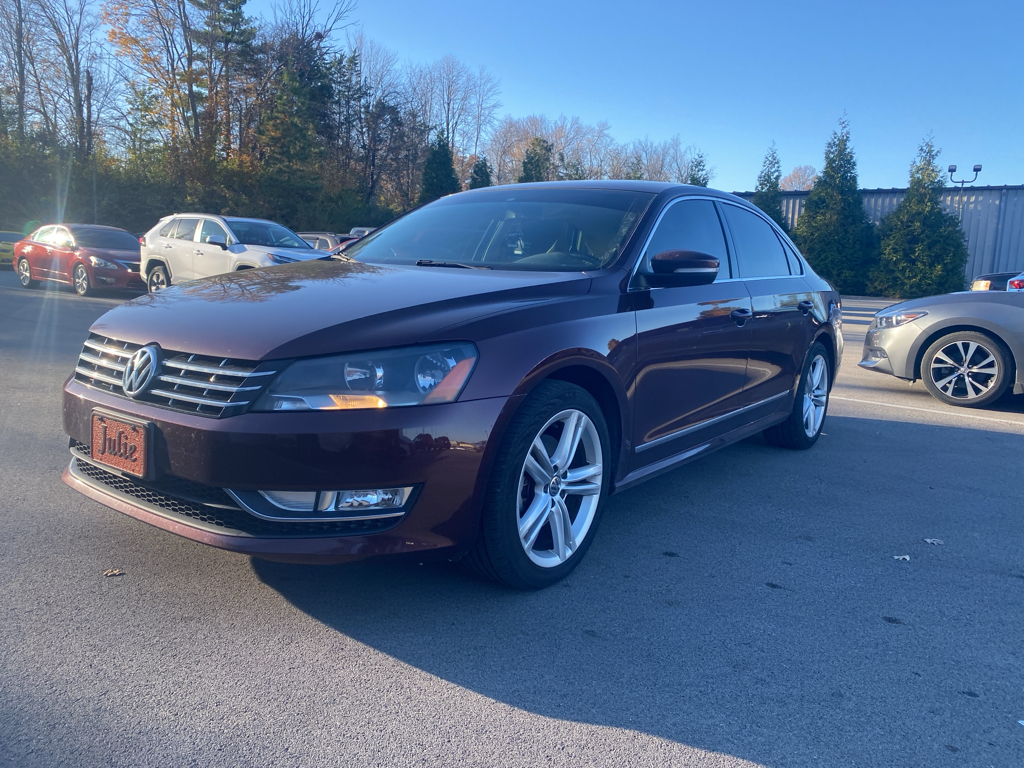 2014 Volkswagen Passat SEL Premium