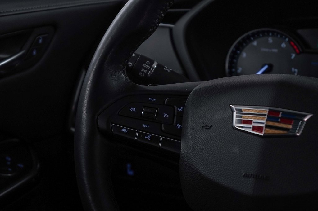 2023 Cadillac XT4 Luxury photo 12