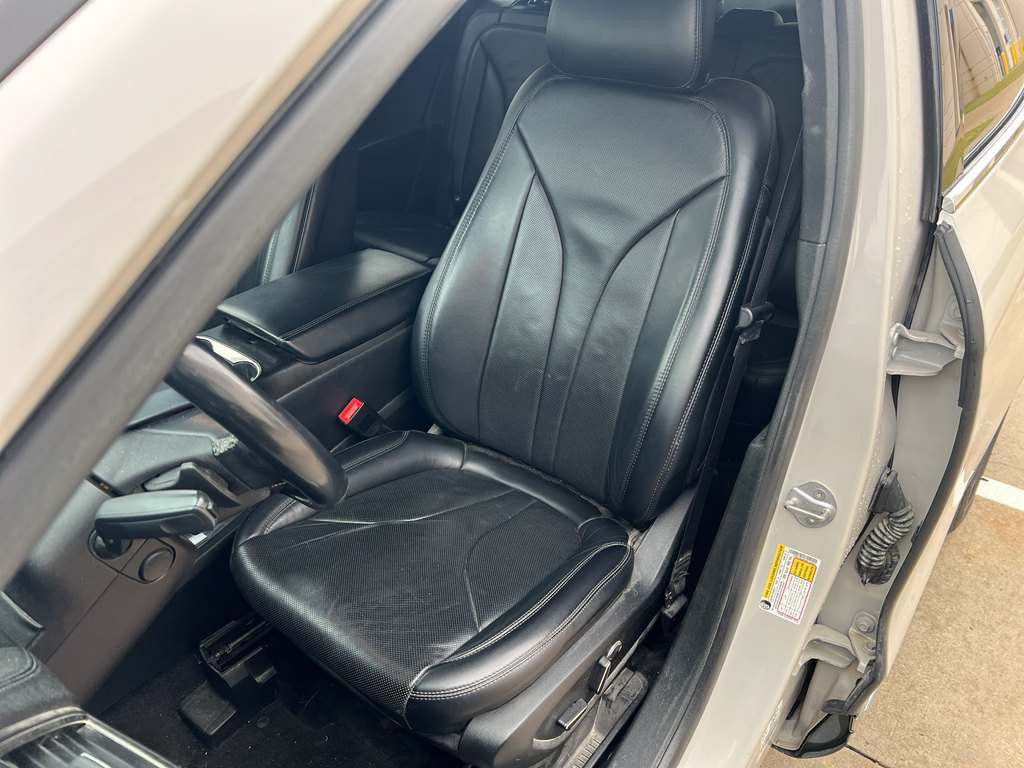 2019 Lincoln Nautilus Reserve photo 14
