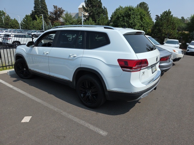 2019 Volkswagen Atlas V6 SEL photo 2